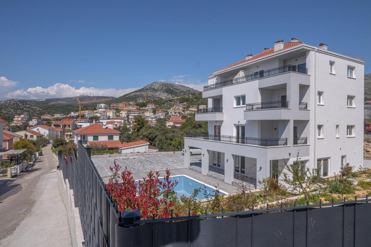 Villa Barbara & Zoran With Heated Swimming Pool 希杰·弗朗吉卡 外观 照片